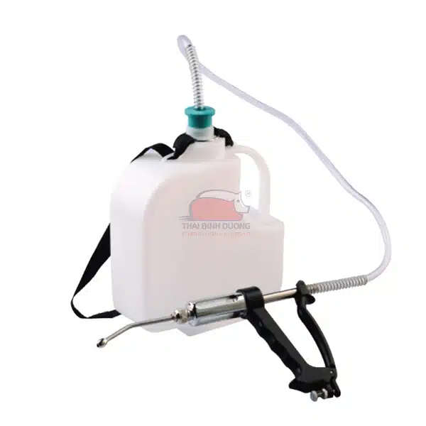 bo-cho-heo-uong-thuoc-tu-dong-kangda