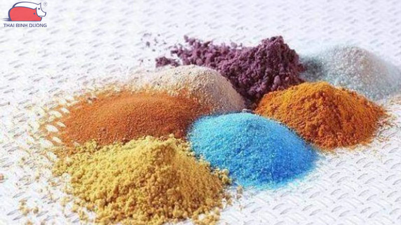 Phân loại phụ gia thức ăn chăn nuôi phổ biến