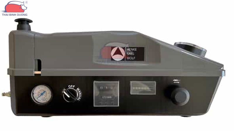 Cấu tạo, phân loại và ưu điểm máy tiêm gà tự động